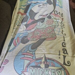 3 vintage beach towels